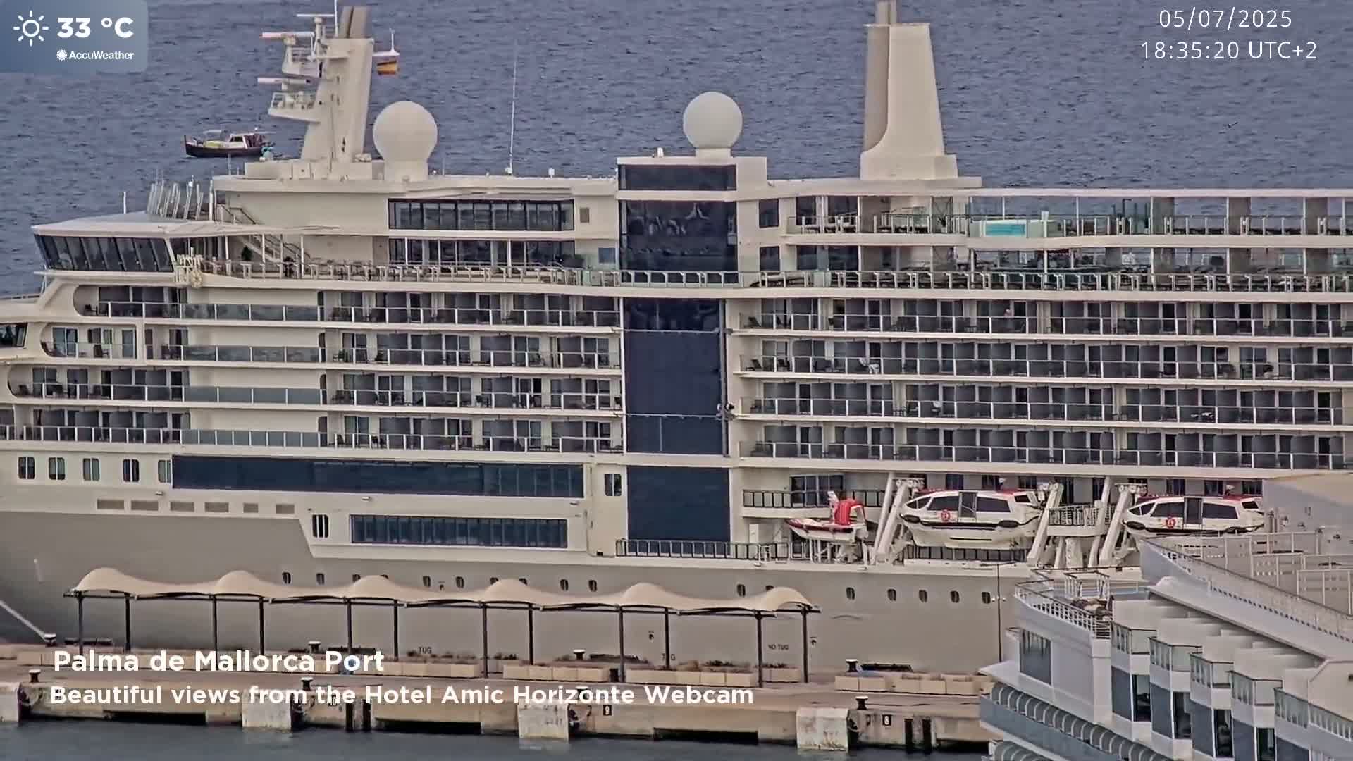 Palma de Mallorca City & Harbor Live Cam - Palma de mallorca, Balearic Islands, Spain