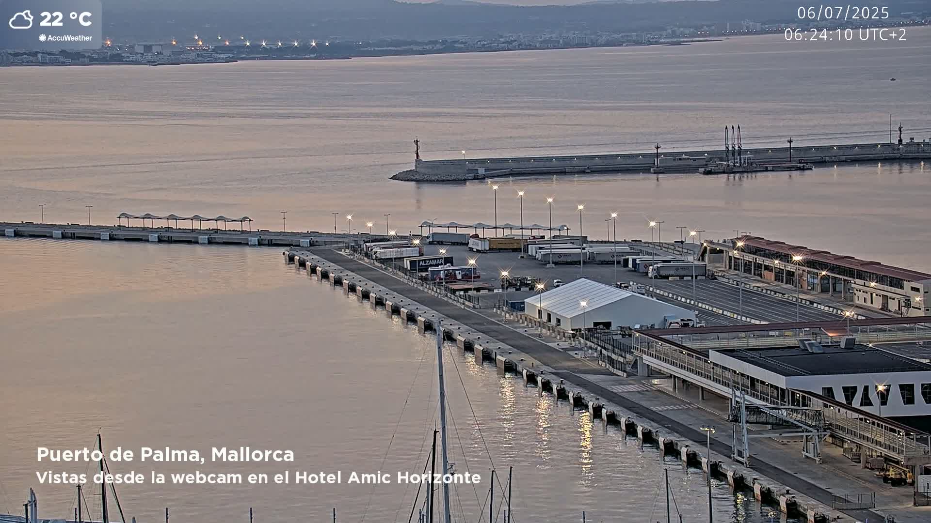 Palma de Mallorca City & Harbor Live Cam - Palma de mallorca, Balearic Islands, Spain