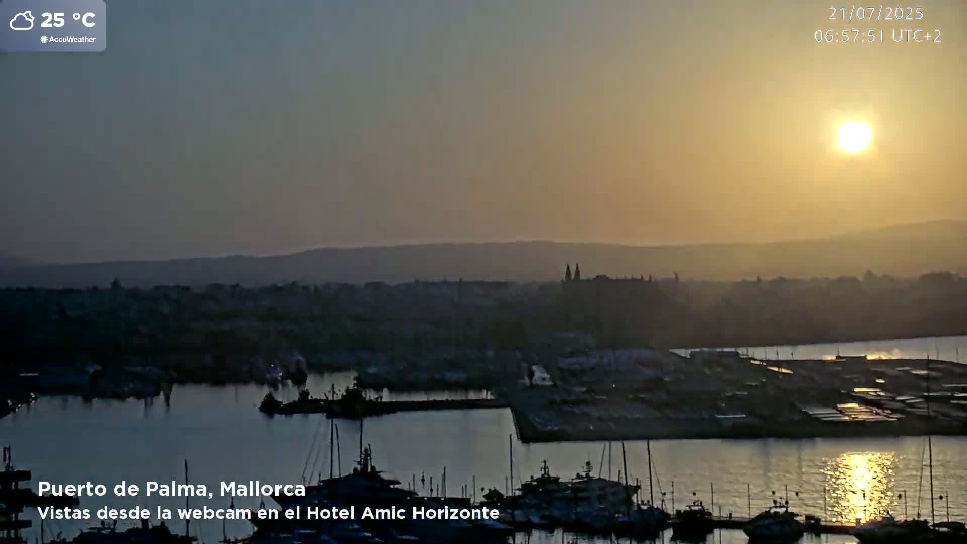 Palma de Mallorca City & Harbor Live Cam - Palma de mallorca, Balearic Islands, Spain