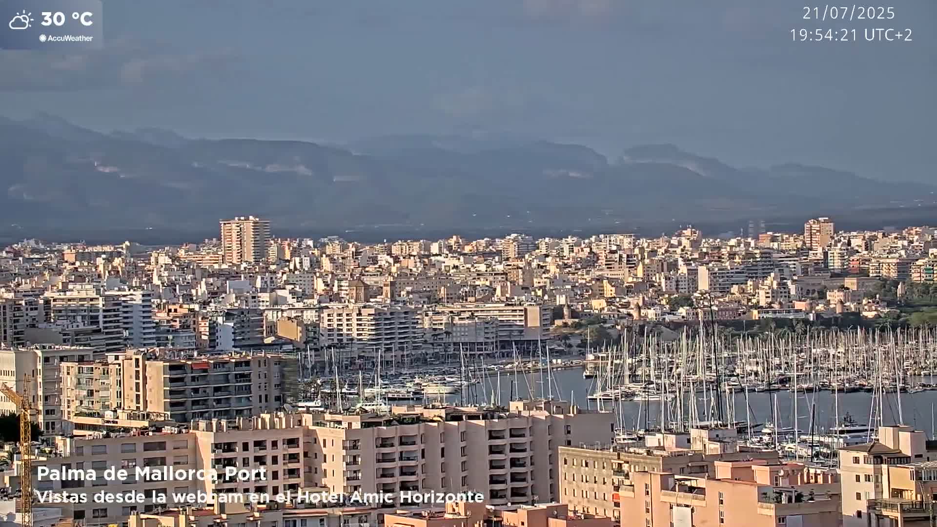Palma de Mallorca City & Harbor Live Cam - Palma de mallorca, Balearic Islands, Spain