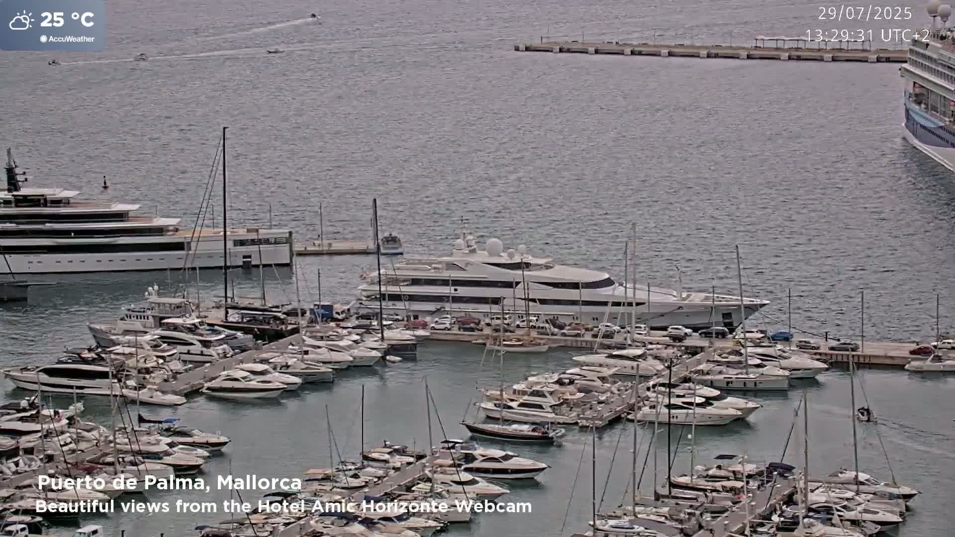 Palma de Mallorca City & Harbor Live Cam - Palma de mallorca, Balearic Islands, Spain