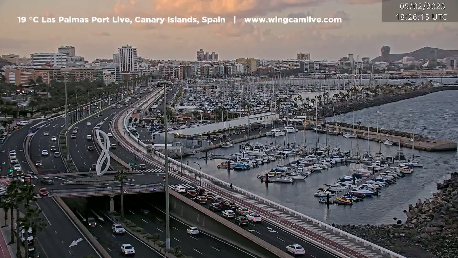 Las Palmas de Gran Canaria City & Port Live Cam - Canary Islands, Spain