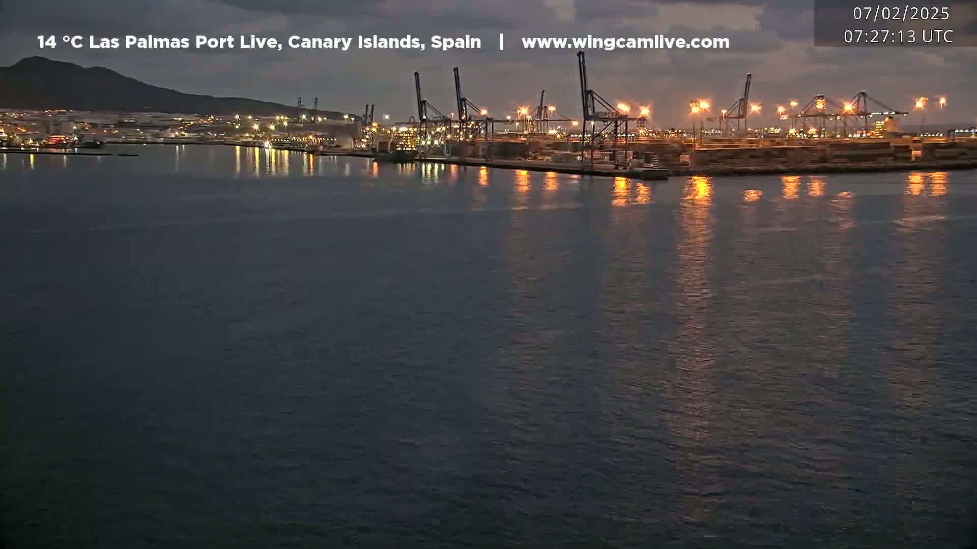 Las Palmas de Gran Canaria City & Port Live Cam - Canary Islands, Spain