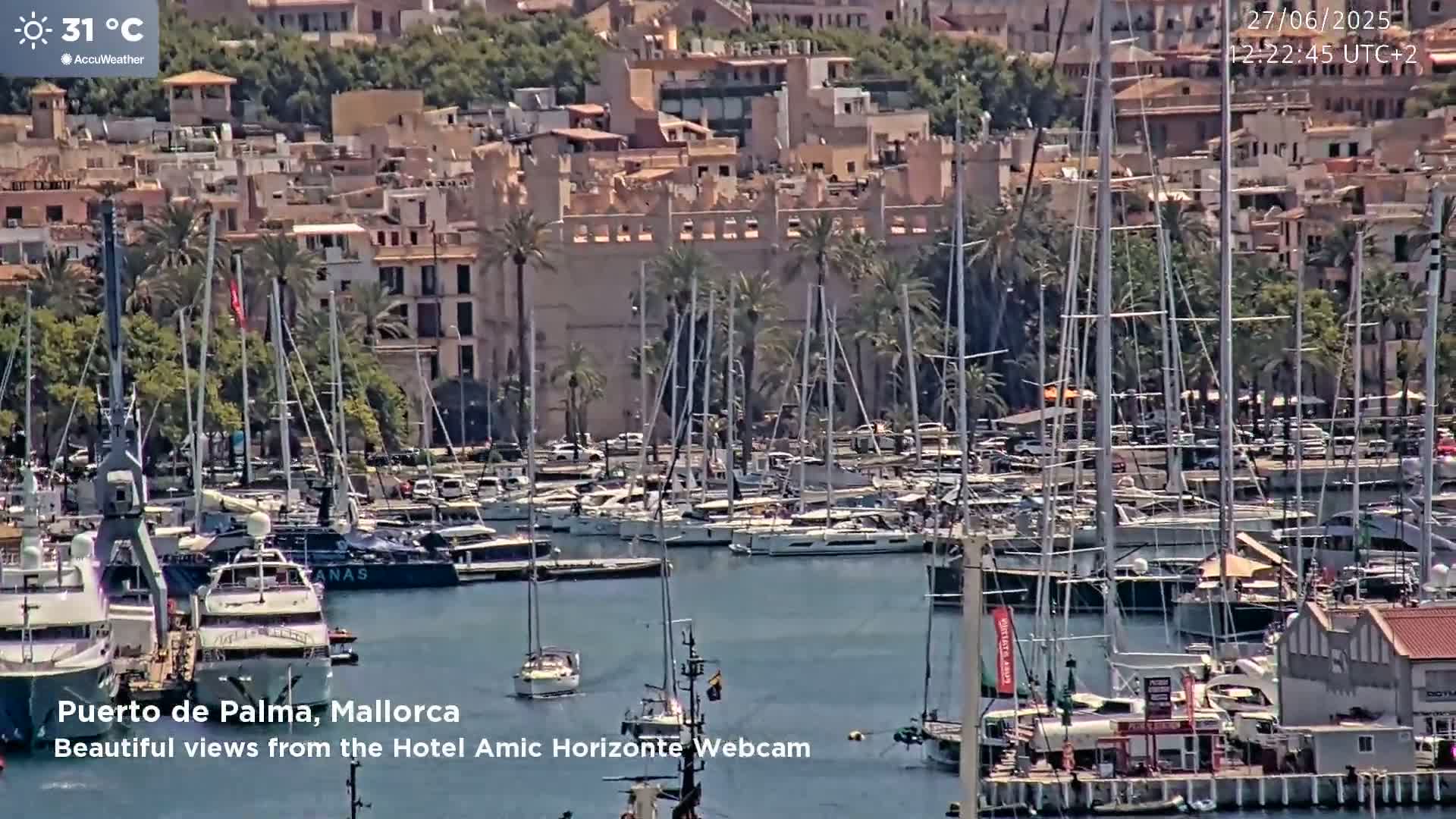 Las Palmas de Gran Canaria City & Port Live Cam - Canary Islands, Spain