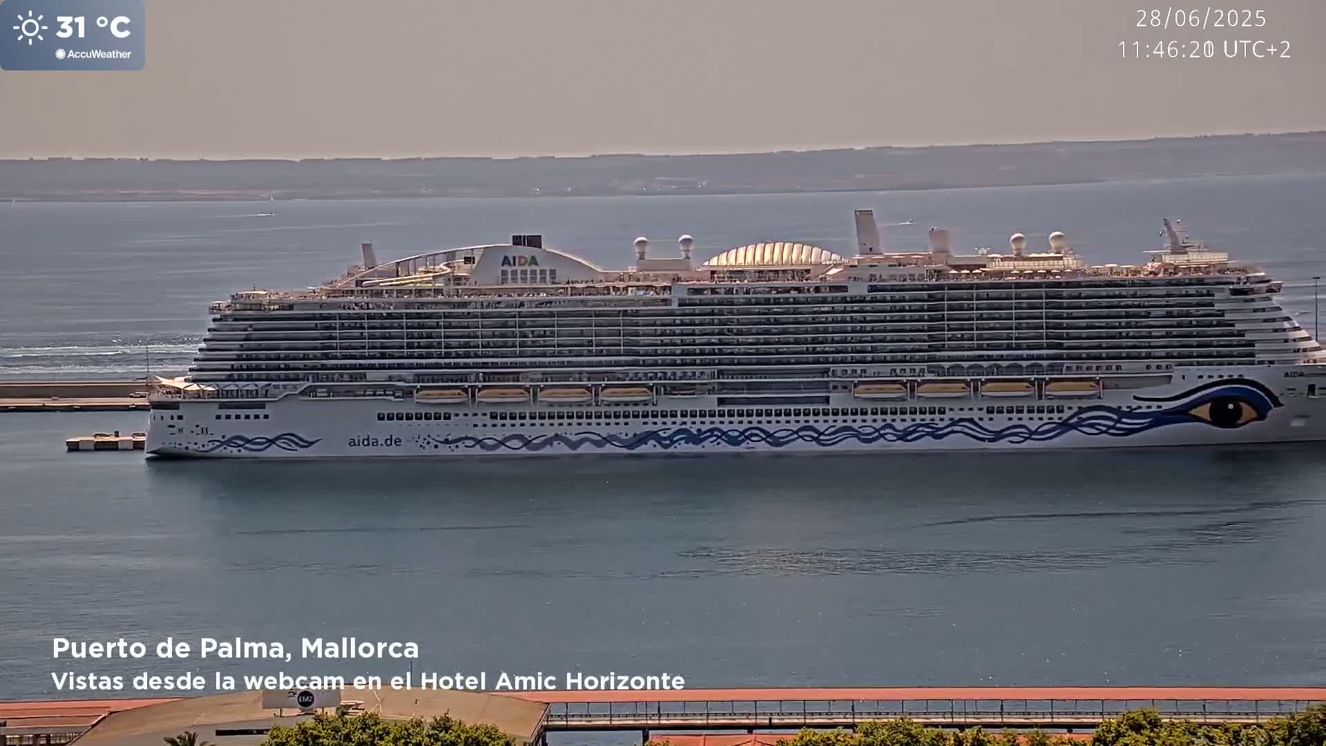 Las Palmas de Gran Canaria City & Port Live Cam - Canary Islands, Spain
