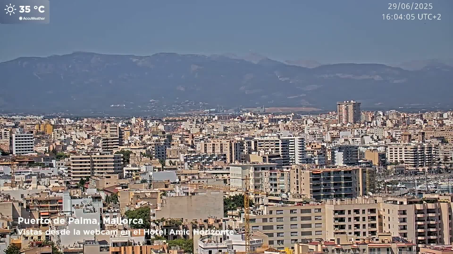 Las Palmas de Gran Canaria City & Port Live Cam - Canary Islands, Spain