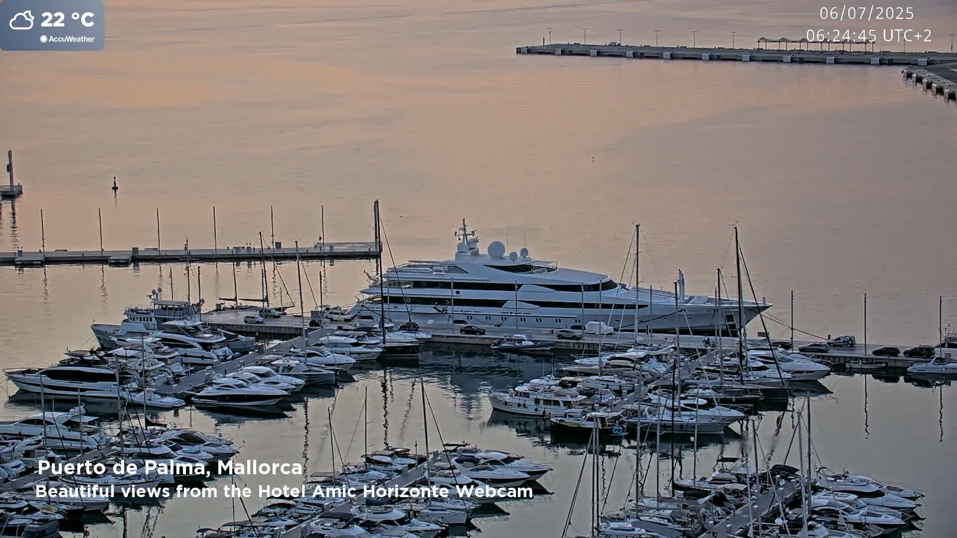 Las Palmas de Gran Canaria City & Port Live Cam - Canary Islands, Spain