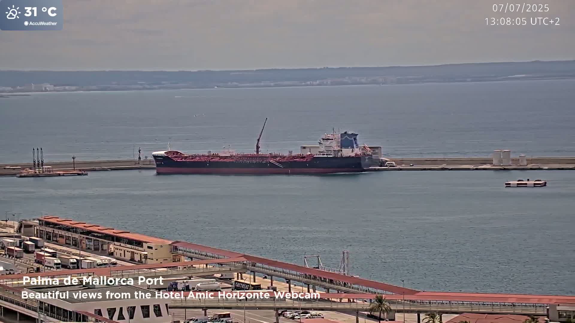 Las Palmas de Gran Canaria City & Port Live Cam - Canary Islands, Spain