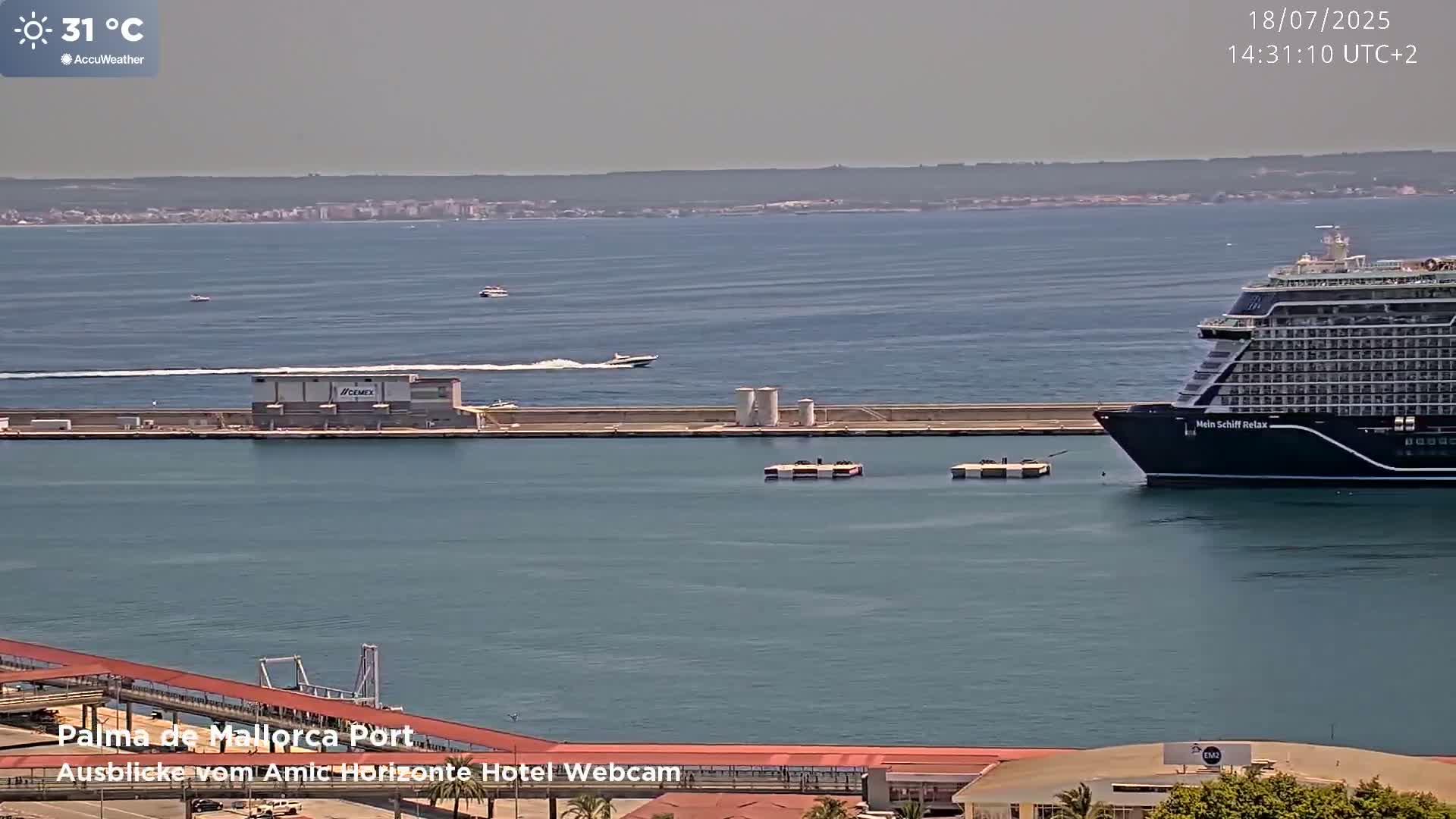 Las Palmas de Gran Canaria City & Port Live Cam - Canary Islands, Spain