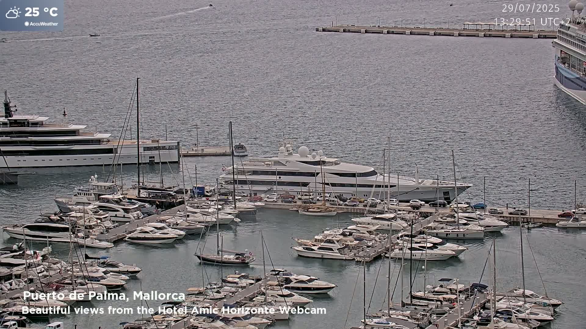 Las Palmas de Gran Canaria City & Port Live Cam - Canary Islands, Spain