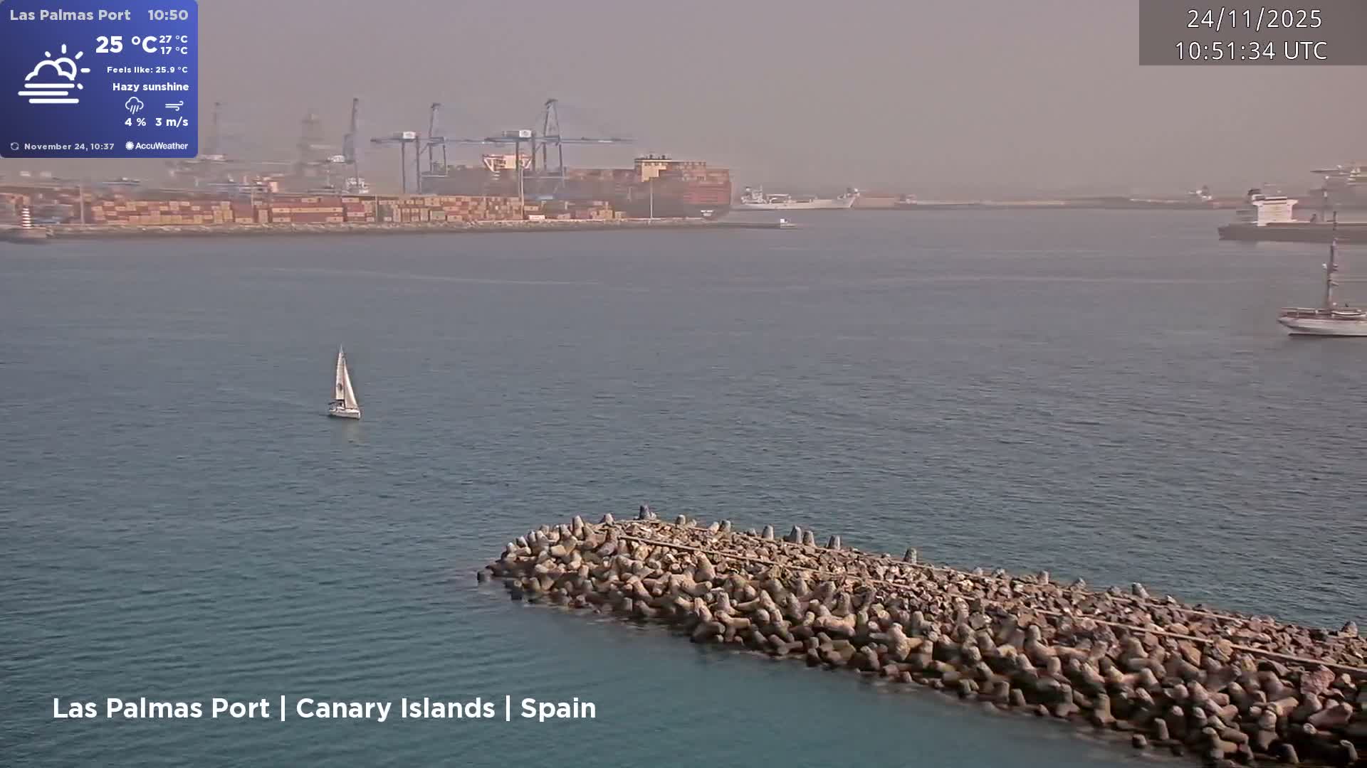 Las Palmas de Gran Canaria City & Port Live Cam - Las Palmas de Gran Canaria, Gran Canaria, Canary Islands (Canarias), Spain