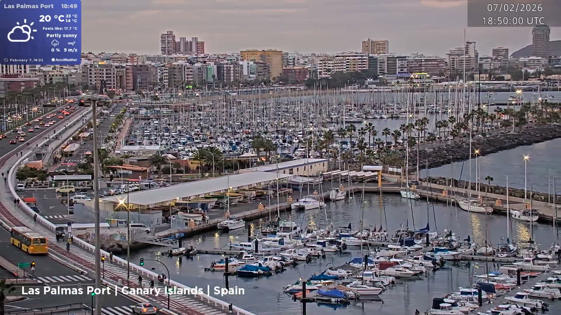 Las Palmas de Gran Canaria City & Port Live Cam - Las Palmas de Gran Canaria, Gran Canaria, Canary Islands (Canarias), Spain