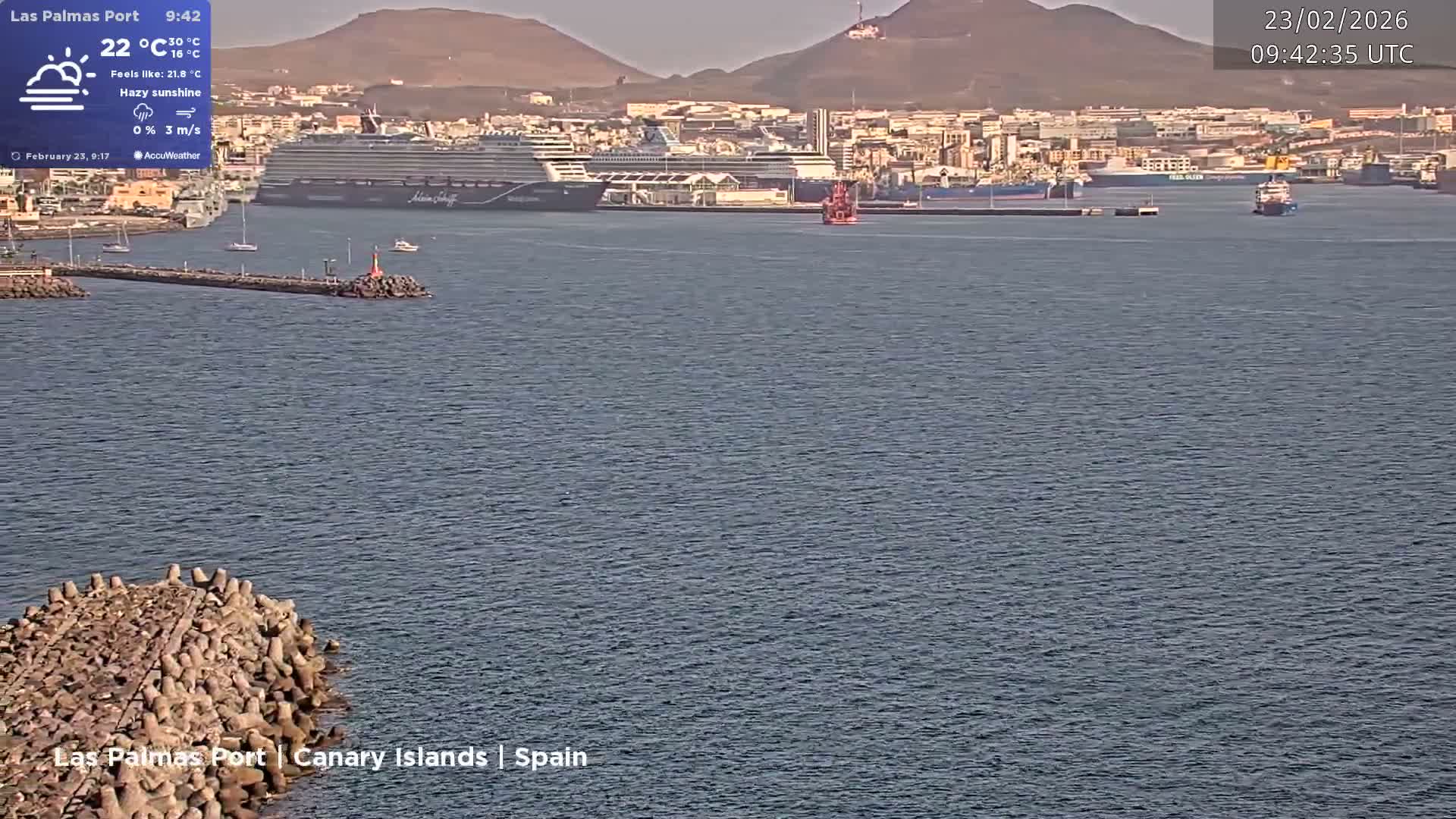 Las Palmas de Gran Canaria City & Port Live Cam - Las Palmas de Gran Canaria, Gran Canaria, Canary Islands (Canarias), Spain