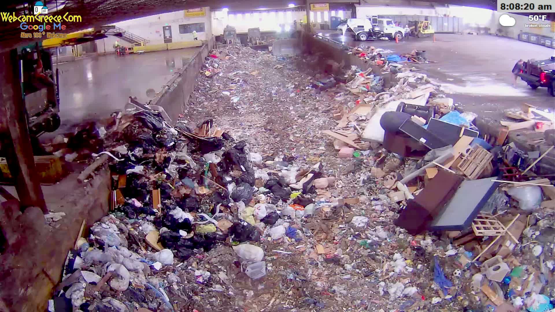 McMinville, Garbage Recycle Transfer Station Inner Live Cam- Mcminville, Oregon, USA