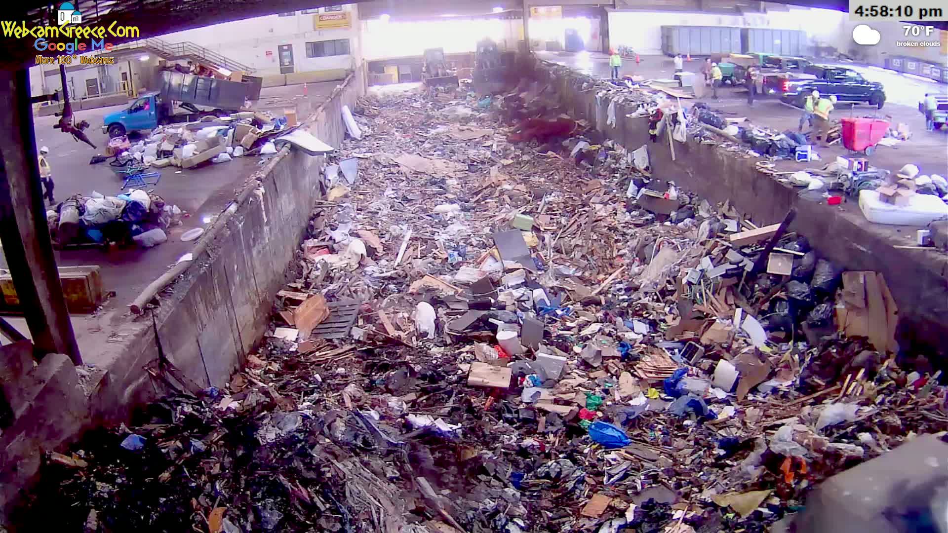 McMinville, Garbage Recycle Transfer Station Inner Live Cam- Mcminville, Oregon, USA