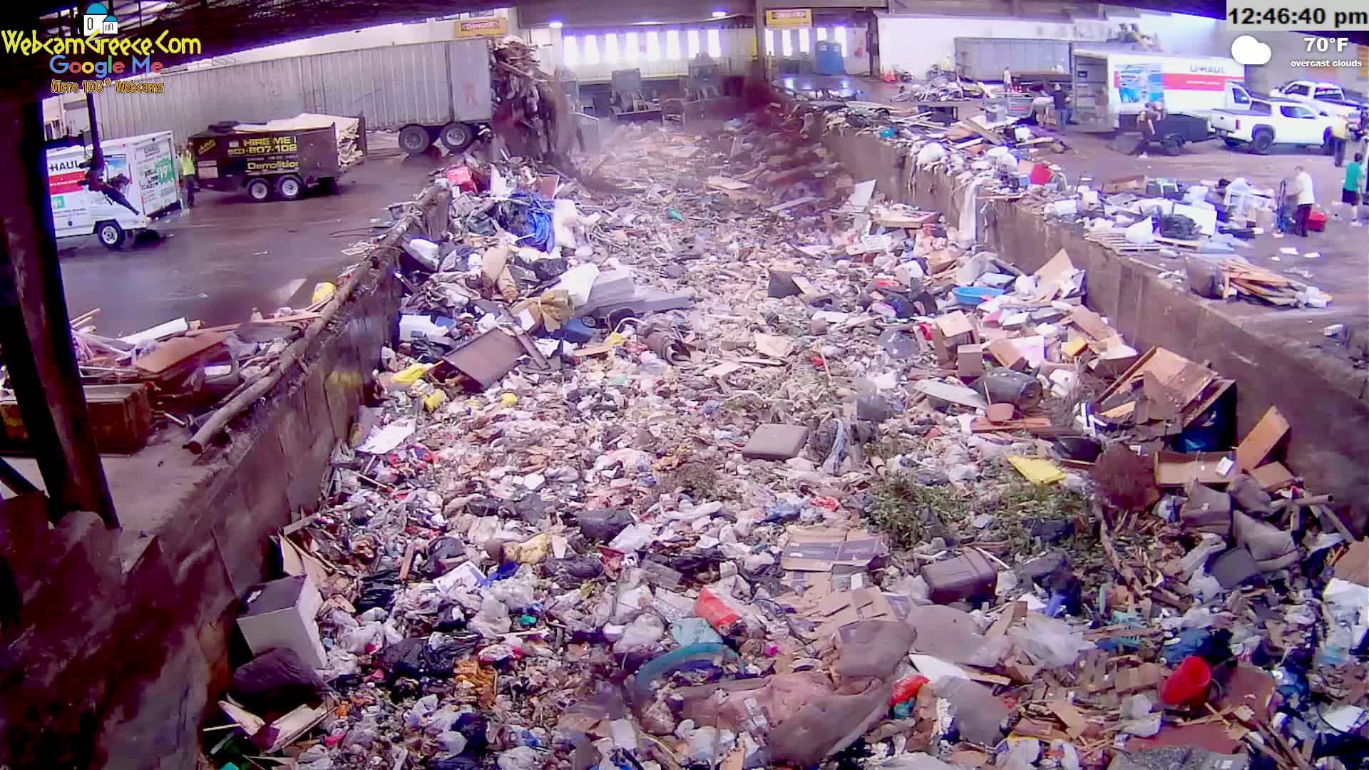 McMinville, Garbage Recycle Transfer Station Inner Live Cam- Mcminville, Oregon, USA