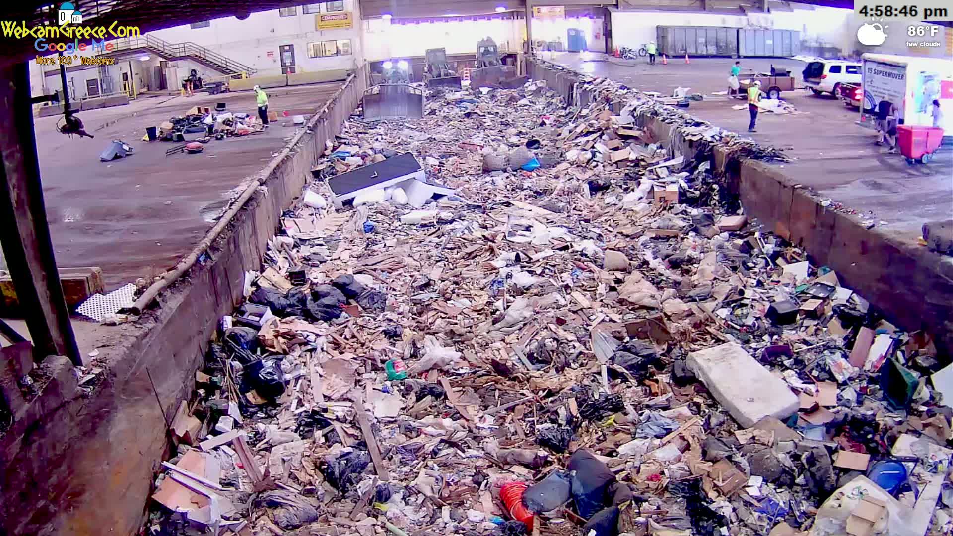 McMinville, Garbage Recycle Transfer Station Inner Live Cam- Mcminville, Oregon, USA