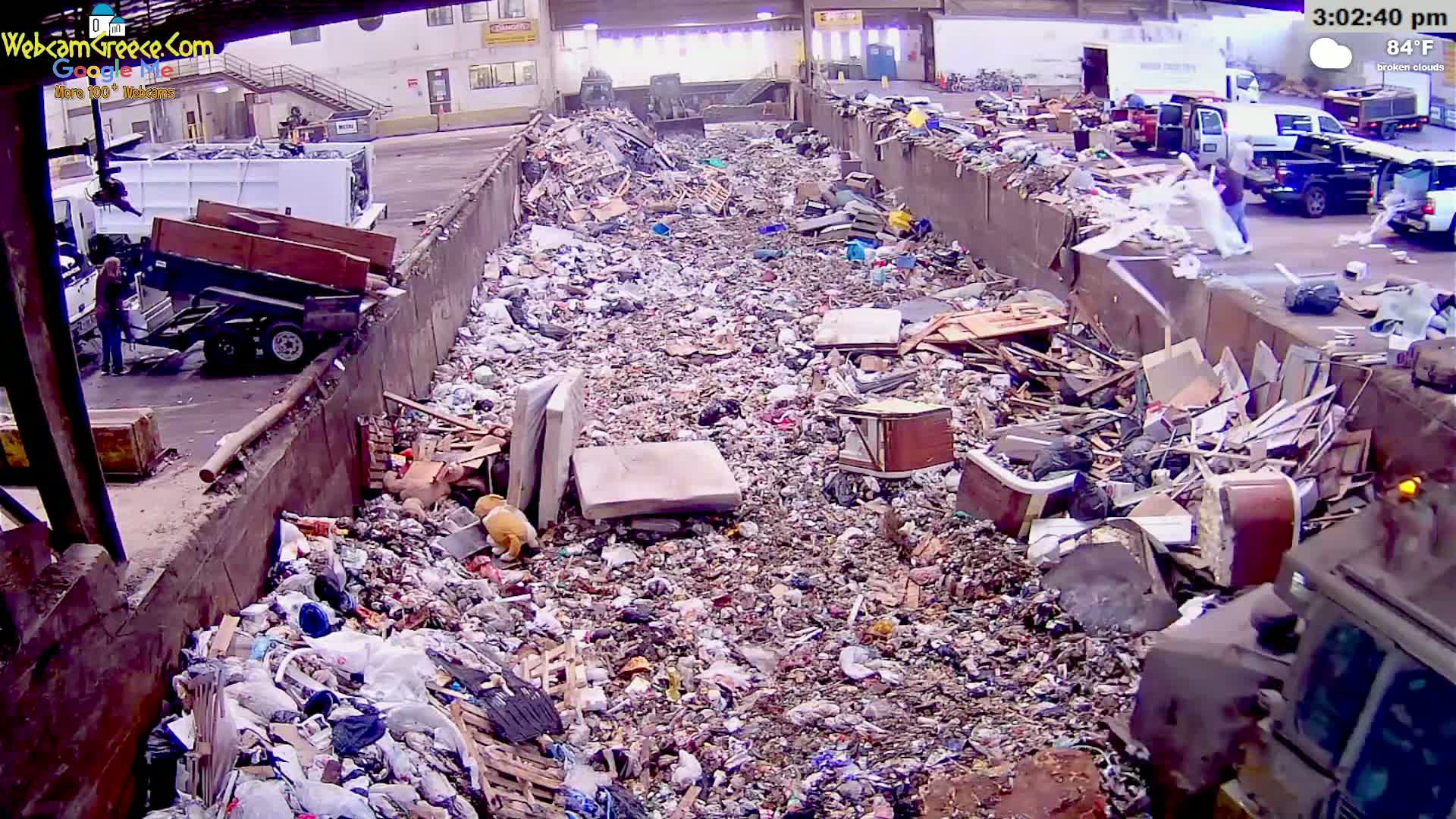 McMinville, Garbage Recycle Transfer Station Inner Live Cam- Mcminville, Oregon, USA