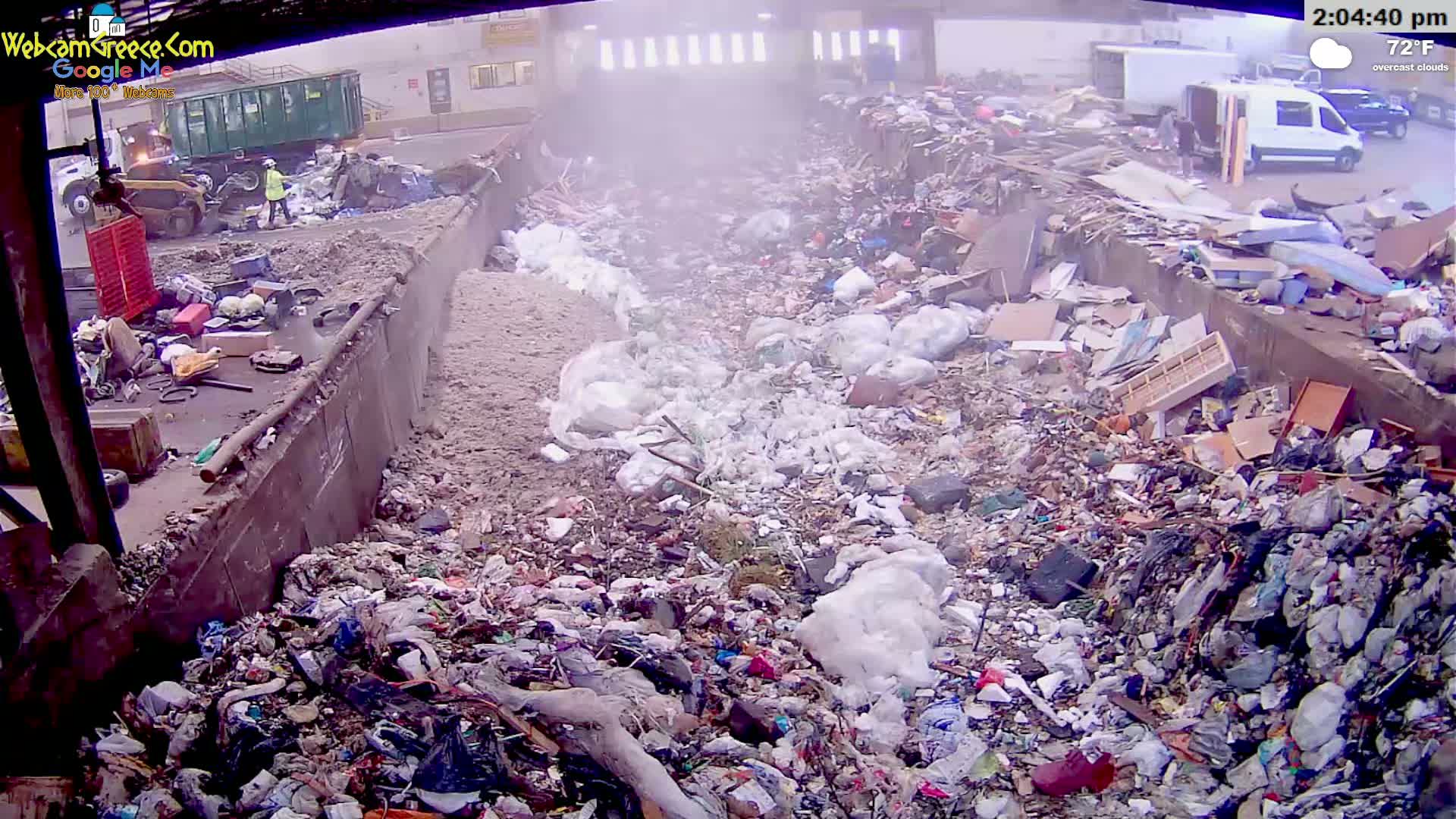 McMinville, Garbage Recycle Transfer Station Inner Live Cam- Mcminville, Oregon, USA