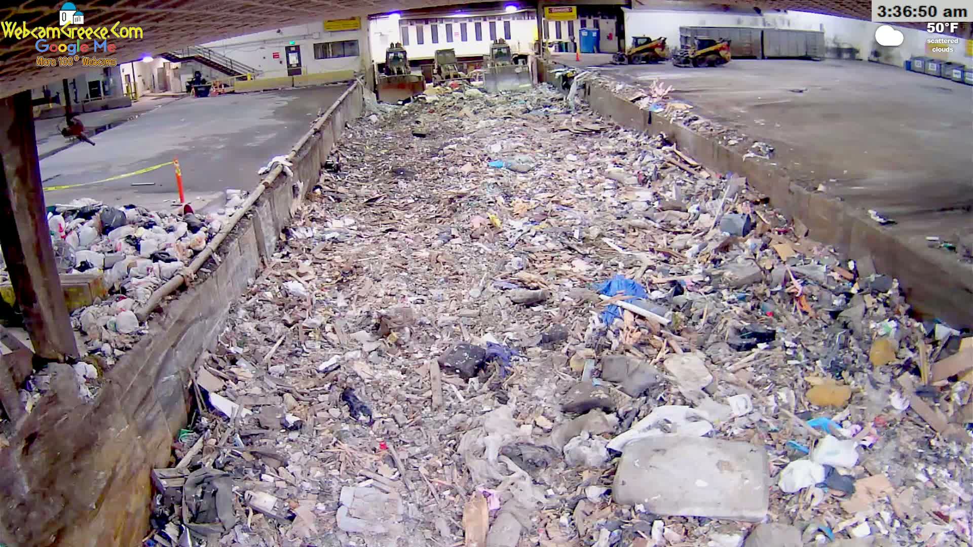 McMinville, Garbage Recycle Transfer Station Inner Live Cam- Mcminville, Oregon, USA