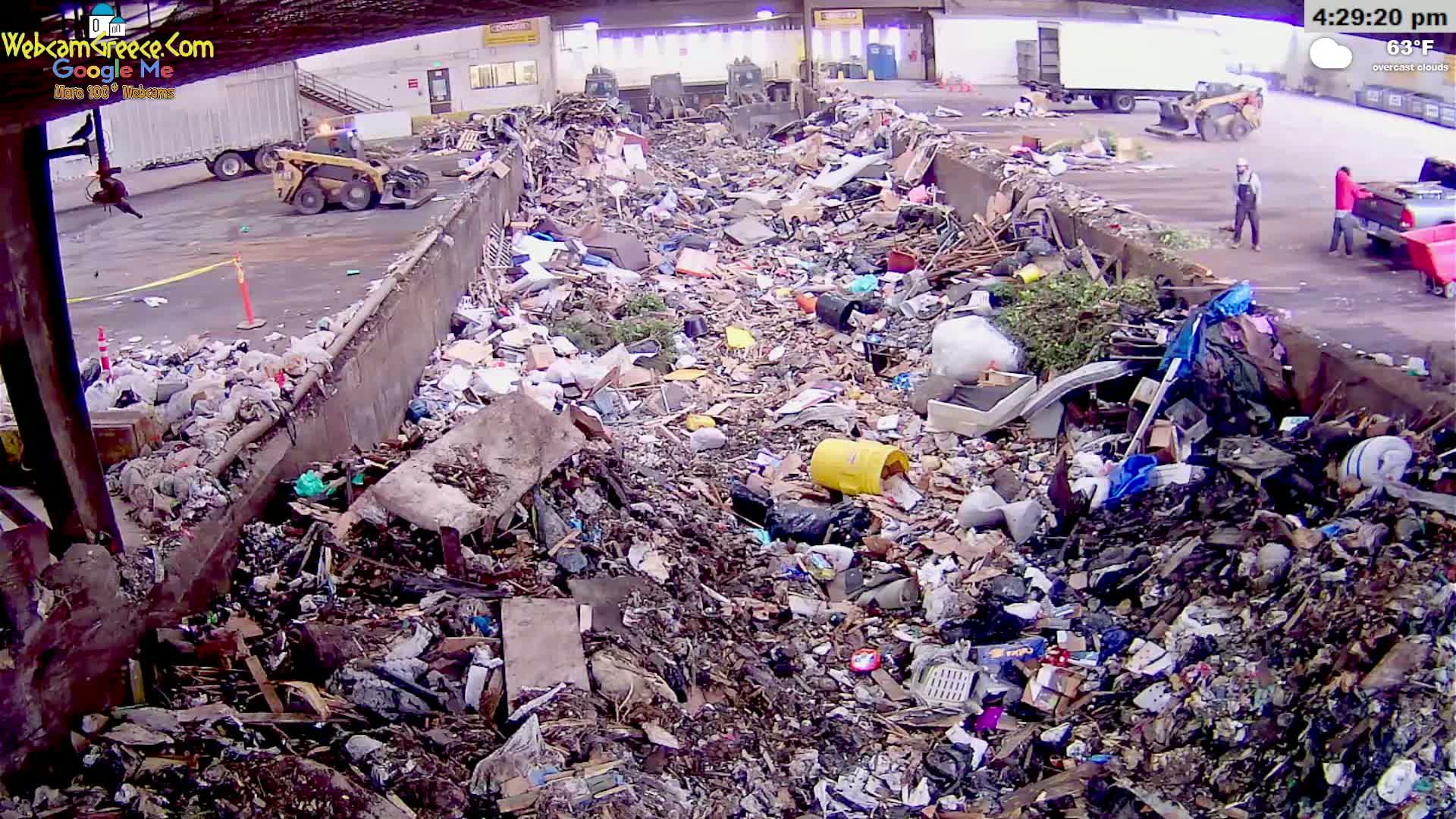 McMinville, Garbage Recycle Transfer Station Inner Live Cam- Mcminville, Oregon, USA