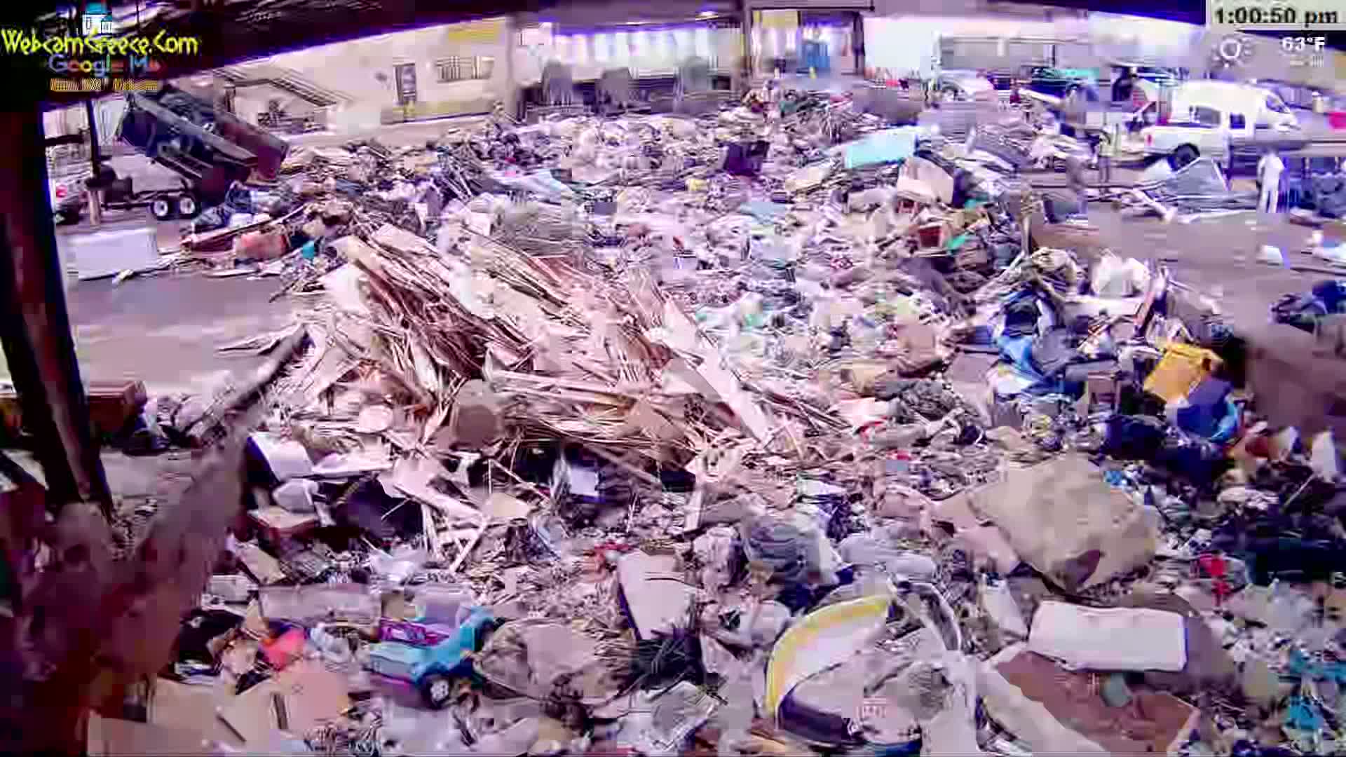 McMinville, Garbage Recycle Transfer Station Inner Live Cam- Mcminville, Oregon, USA