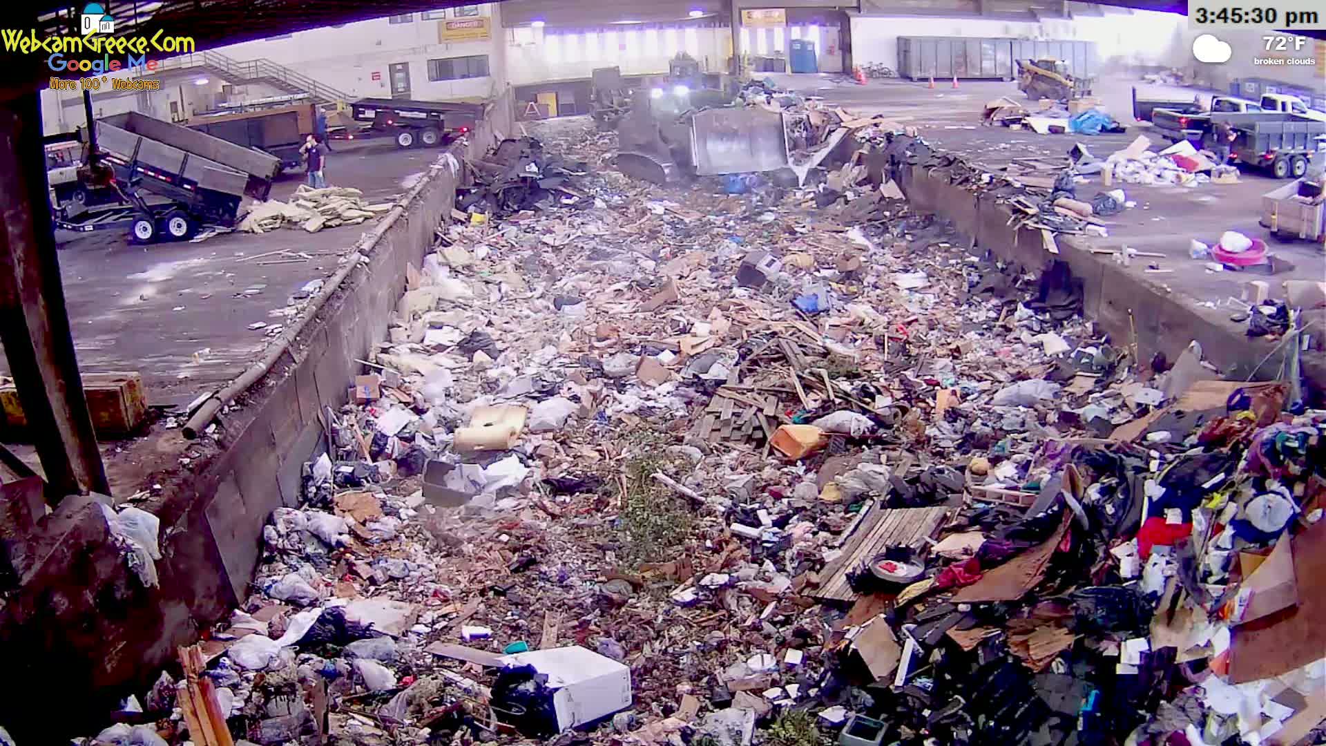 McMinville, Garbage Recycle Transfer Station Inner Live Cam- Mcminville, Oregon, USA
