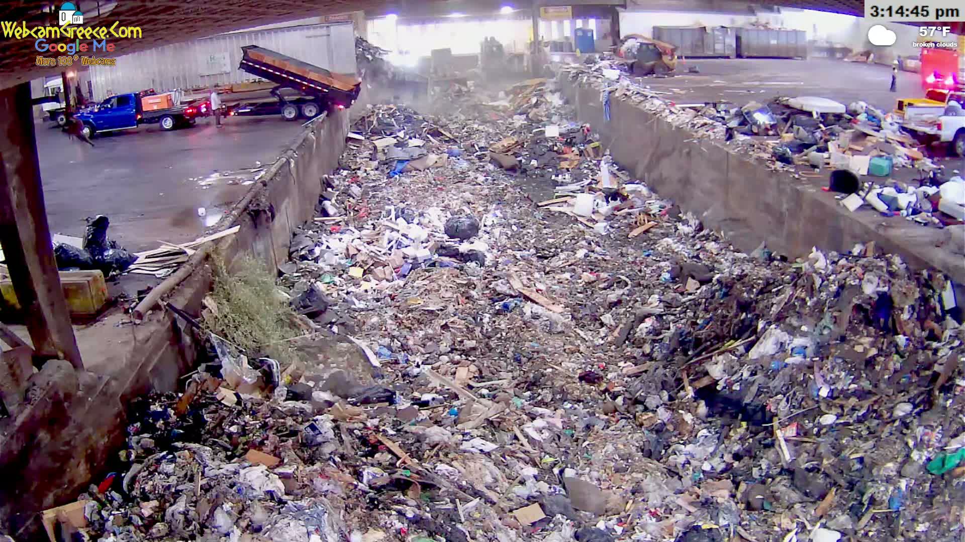 McMinville, Garbage Recycle Transfer Station Inner Live Cam- Mcminville, Oregon, USA