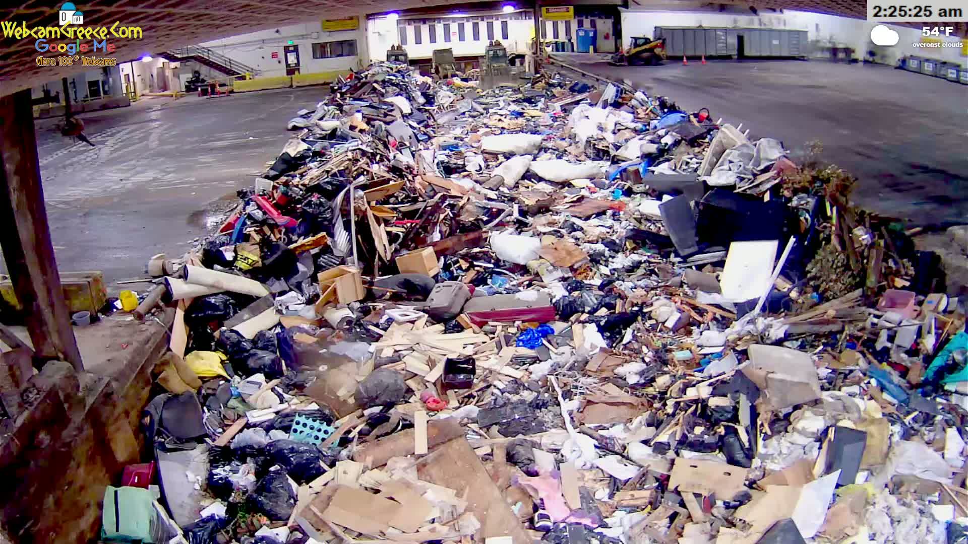 McMinville, Garbage Recycle Transfer Station Inner Live Cam- Mcminville, Oregon, USA