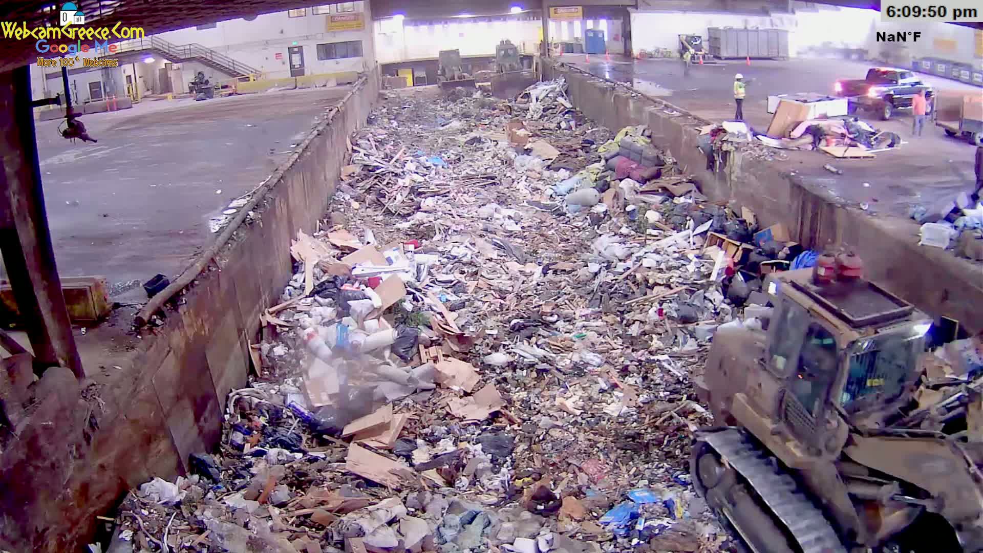 McMinville, Garbage Recycle Transfer Station Inner Live Cam- Mcminville, Oregon, USA