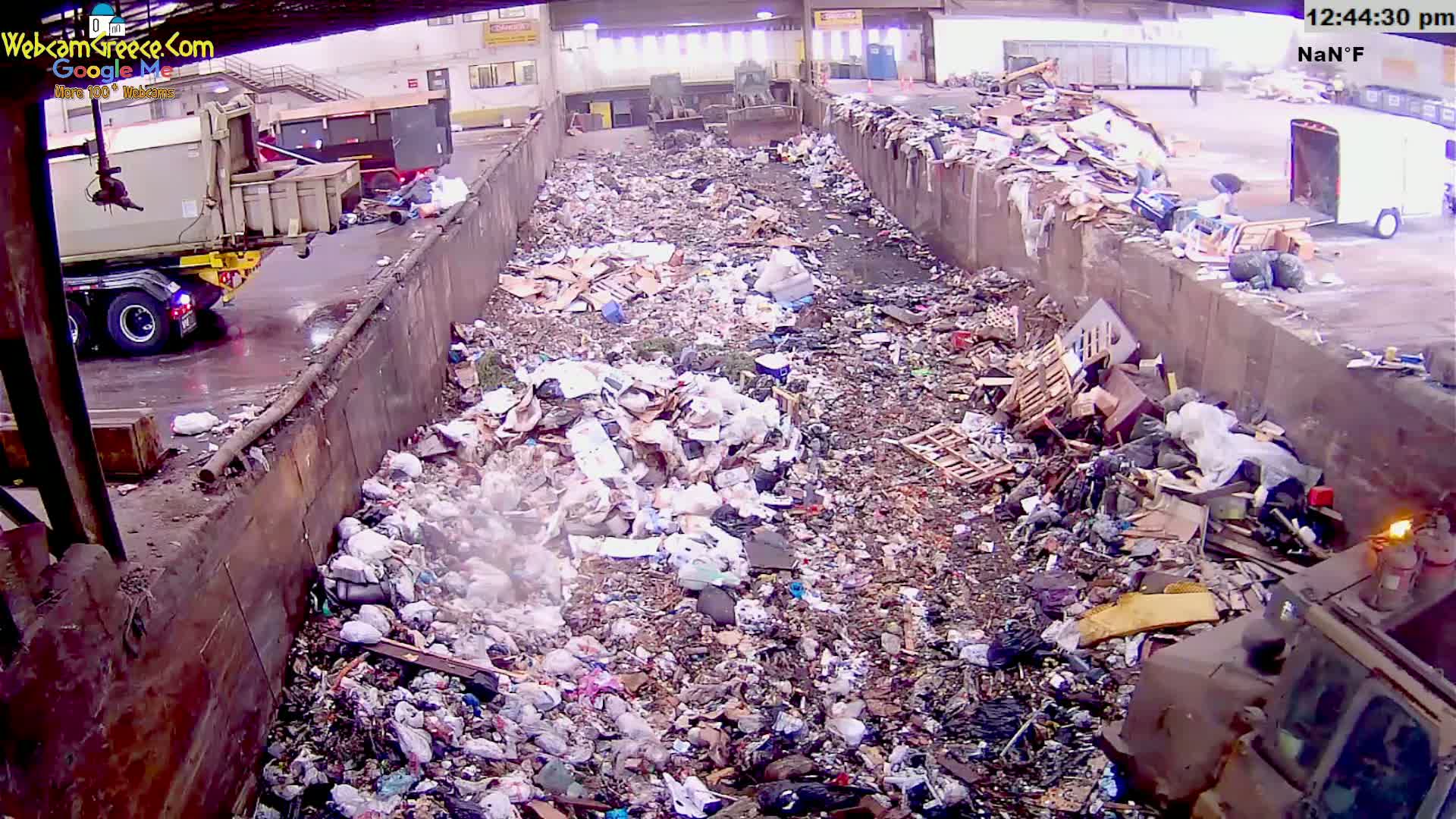 McMinville, Garbage Recycle Transfer Station Inner Live Cam- Mcminville, Oregon, USA