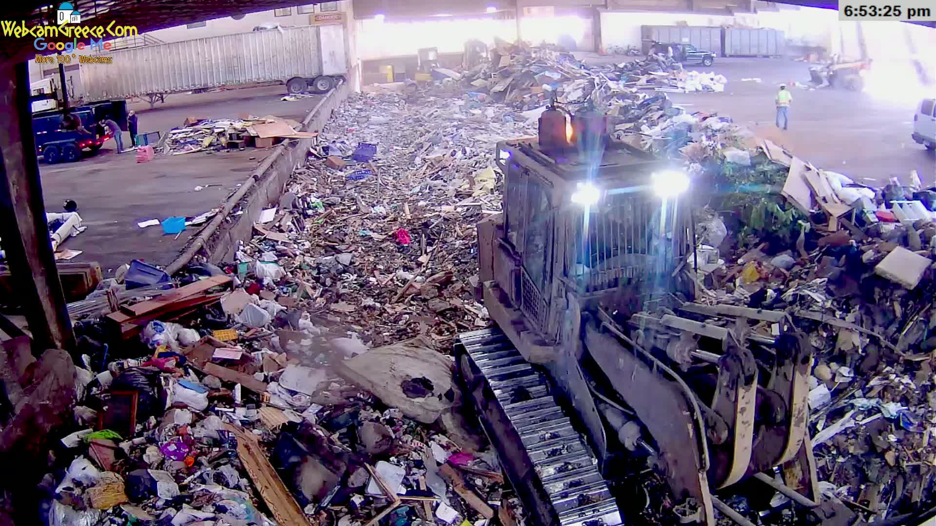 McMinville, Garbage Recycle Transfer Station Inner Live Cam- Mcminville, Oregon, USA