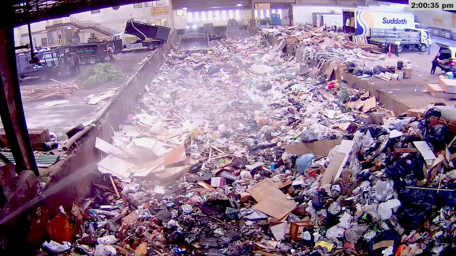 McMinville, Garbage Recycle Transfer Station Inner Live Cam- Mcminville, Oregon, USA