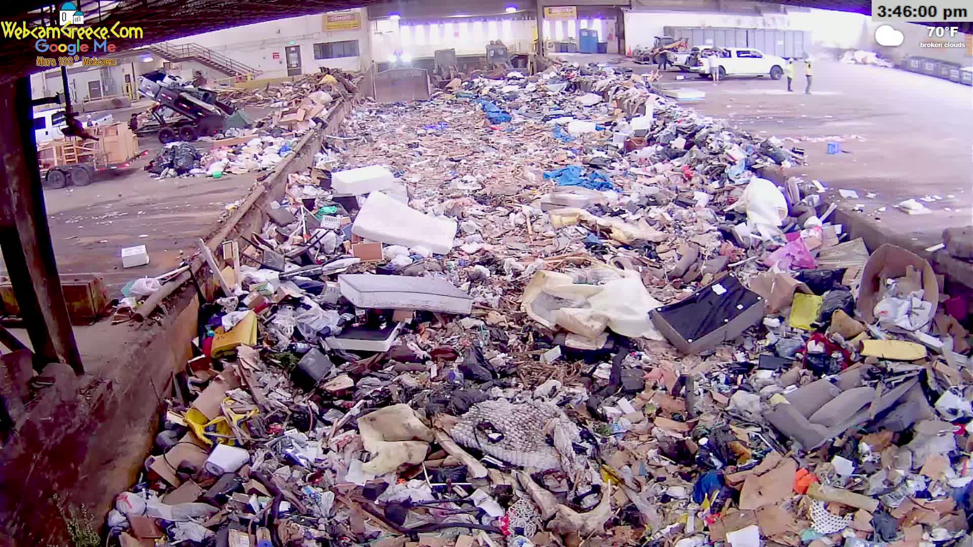 McMinville, Garbage Recycle Transfer Station Inner Live Cam- Mcminville, Oregon, USA