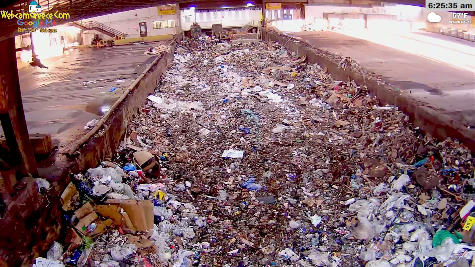 McMinville, Garbage Recycle Transfer Station Inner Live Cam- Mcminville, Oregon, USA