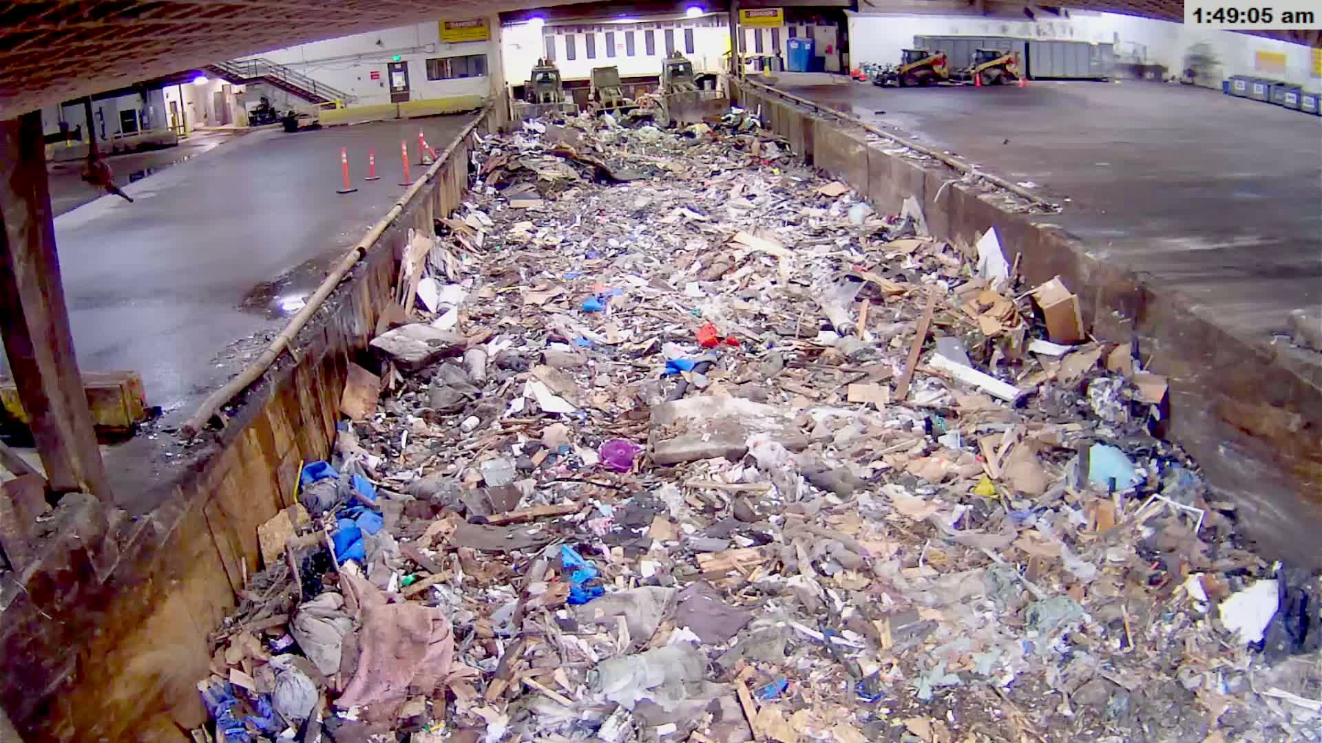 McMinville, Garbage Recycle Transfer Station Inner Live Cam- Mcminville, Oregon, USA