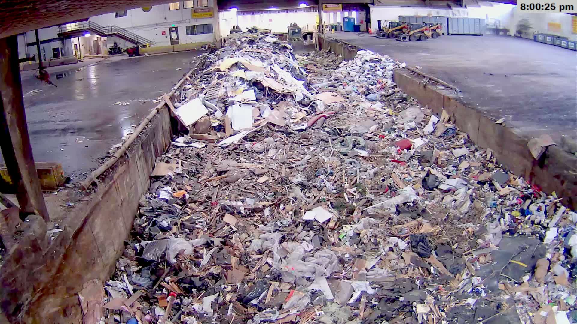 McMinville, Garbage Recycle Transfer Station Inner Live Cam- Mcminville, Oregon, USA