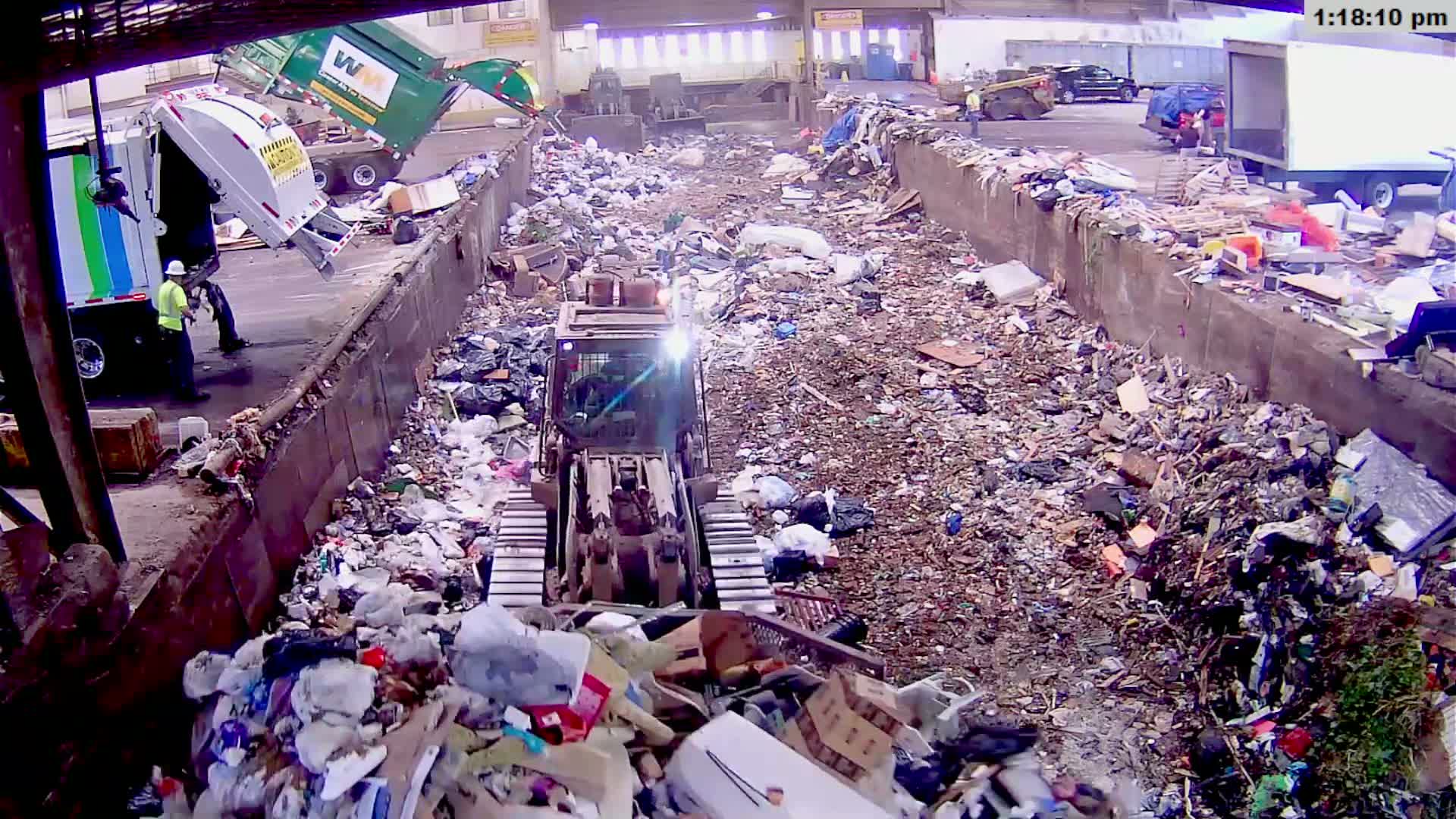 McMinville, Garbage Recycle Transfer Station Inner Live Cam- Mcminville, Oregon, USA