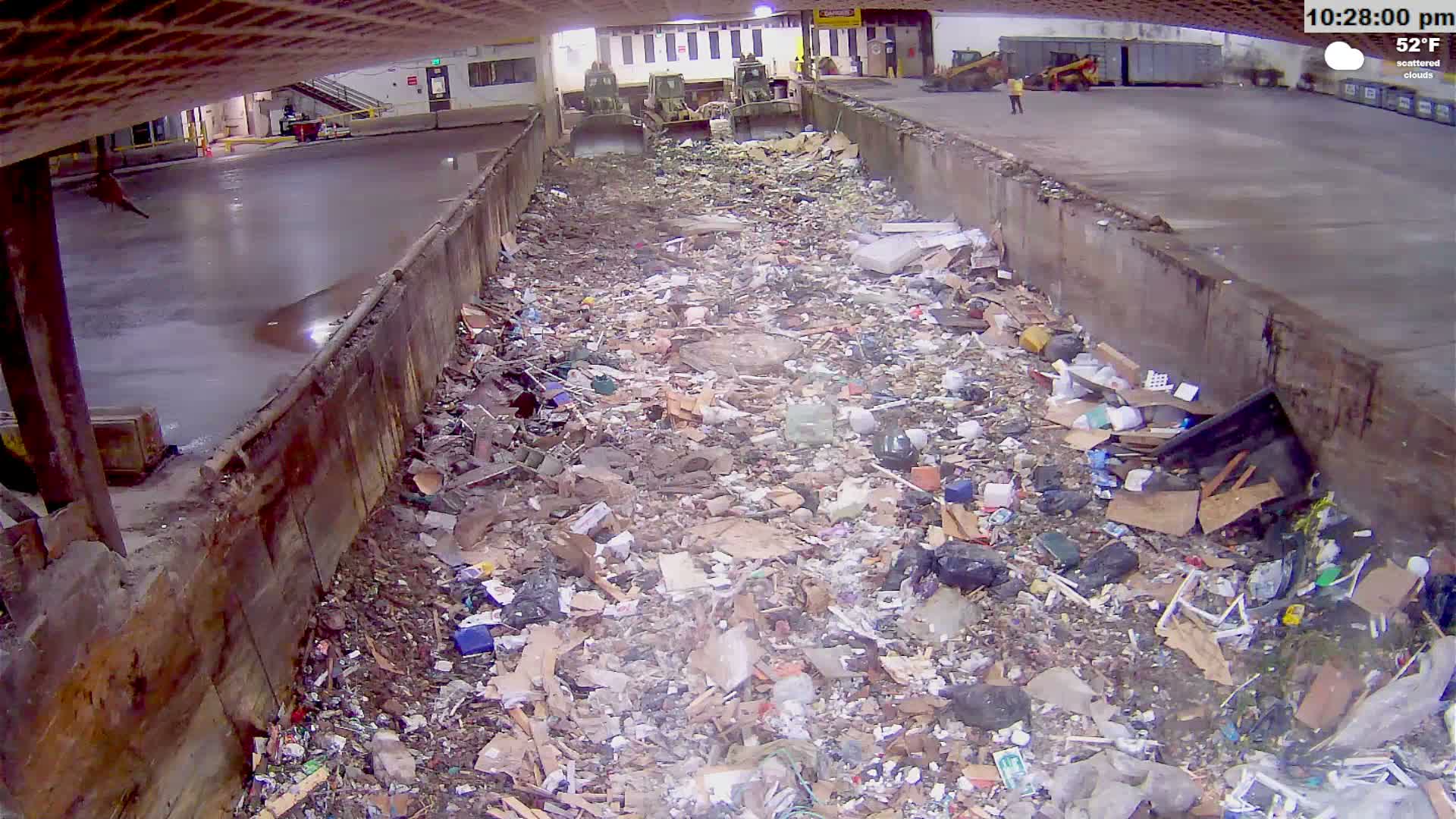 McMinville, Garbage Recycle Transfer Station Inner Live Cam- Mcminville, Oregon, USA