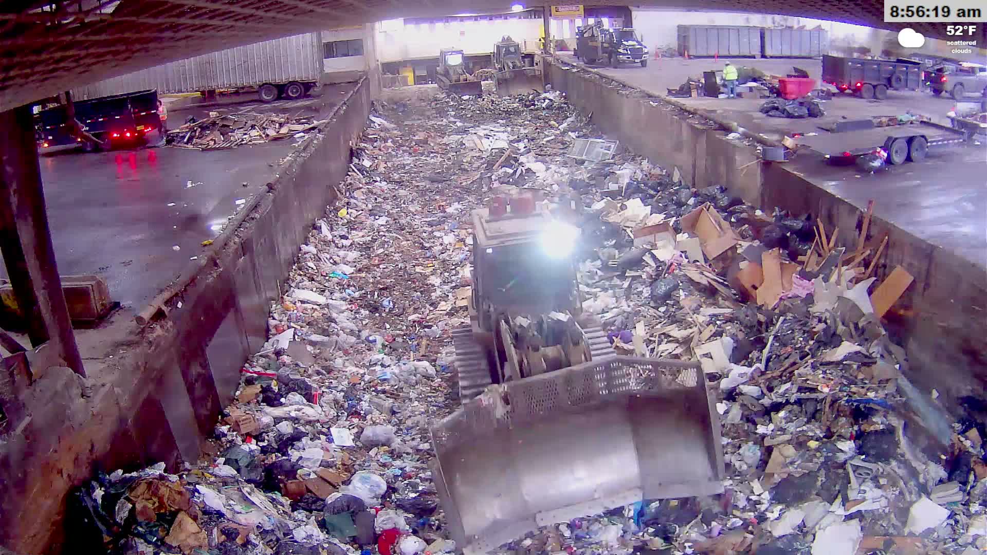 McMinville, Garbage Recycle Transfer Station Inner Live Cam- Mcminville, Oregon, USA