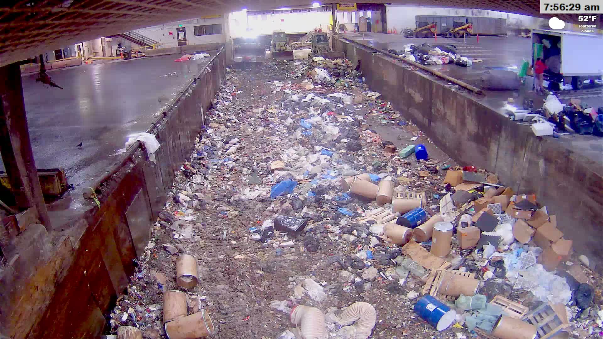 McMinville, Garbage Recycle Transfer Station Inner Live Cam- Mcminville, Oregon, USA