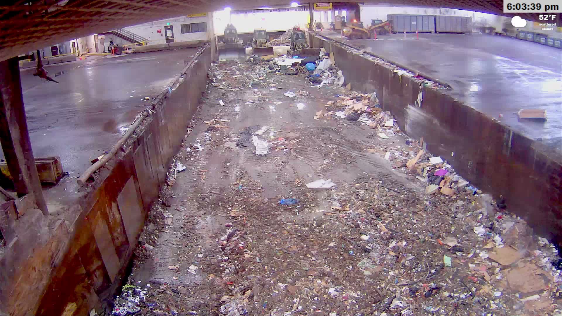 McMinville, Garbage Recycle Transfer Station Inner Live Cam- Mcminville, Oregon, USA