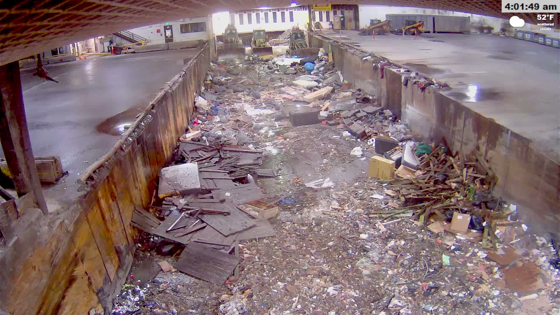 McMinville, Garbage Recycle Transfer Station Inner Live Cam- Mcminville, Oregon, USA