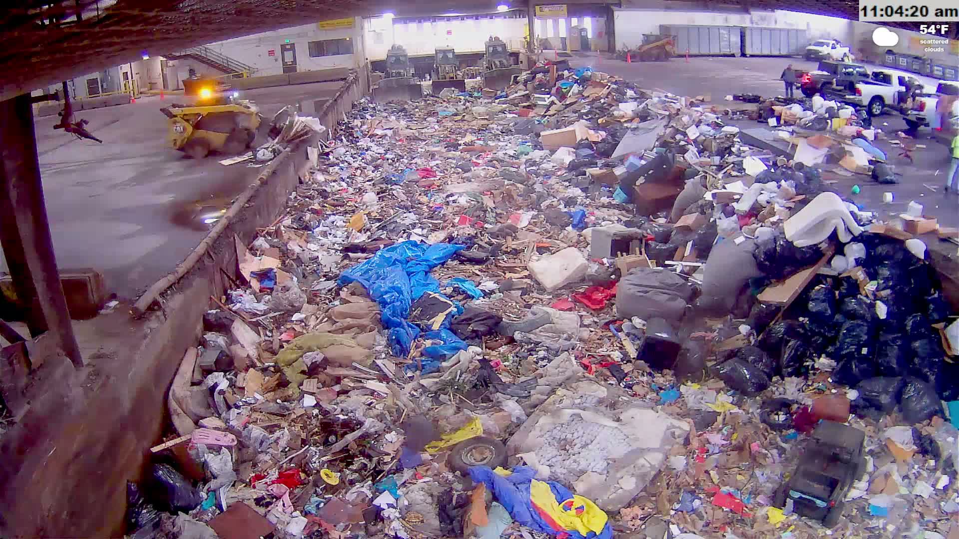 McMinville, Garbage Recycle Transfer Station Inner Live Cam- Mcminville, Oregon, USA