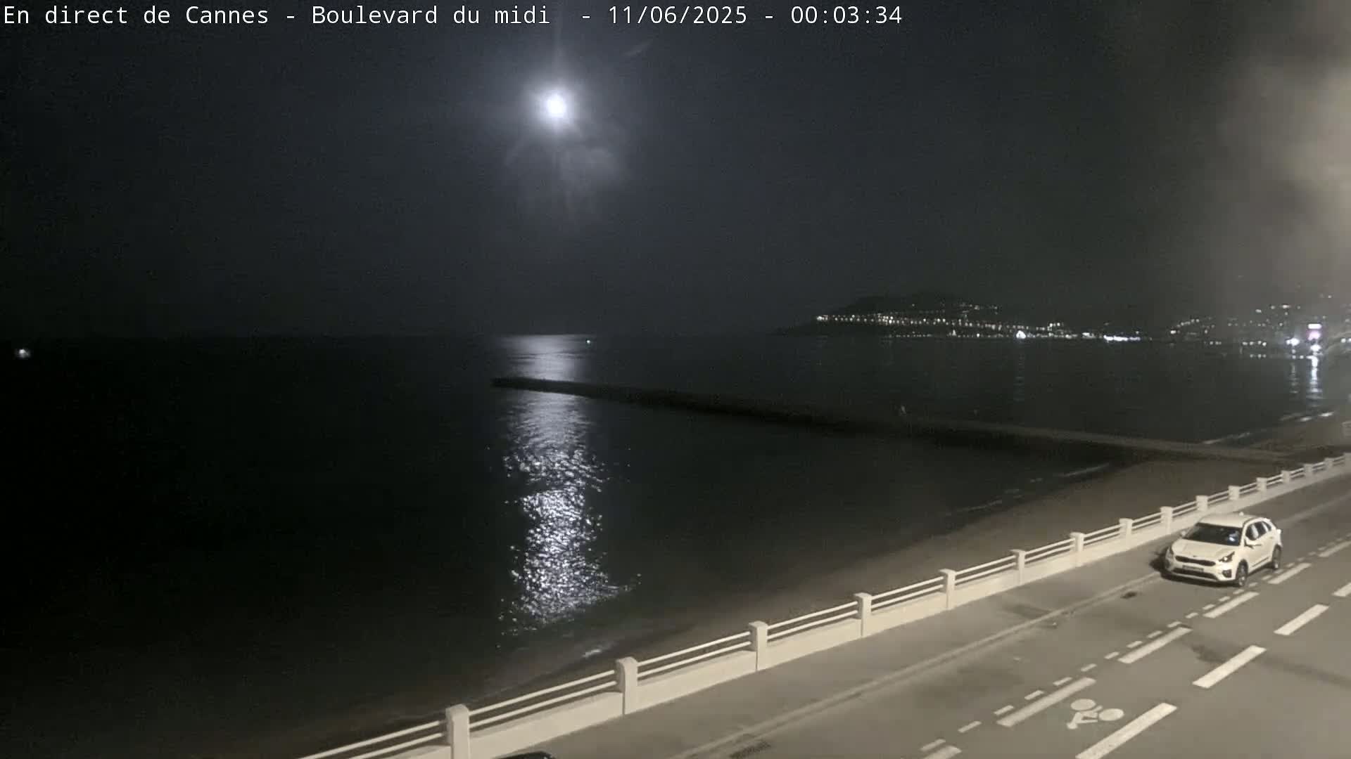 Cannes, Boulevard du Midi Louise Moreau Live Cam - Alpes Maritimes, Provence-Alpes-Côte d'Azur, France