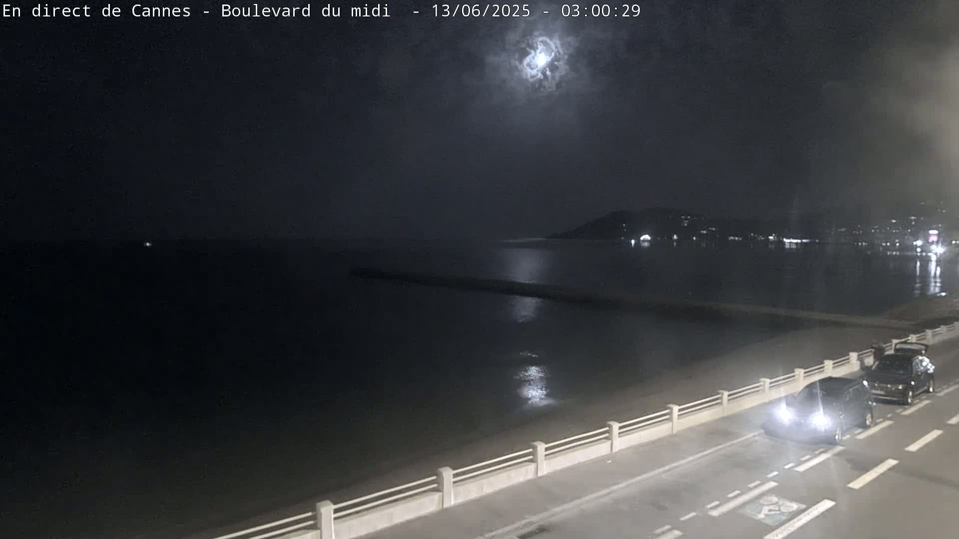 Cannes, Boulevard du Midi Louise Moreau Live Cam - Alpes Maritimes, Provence-Alpes-Côte d'Azur, France