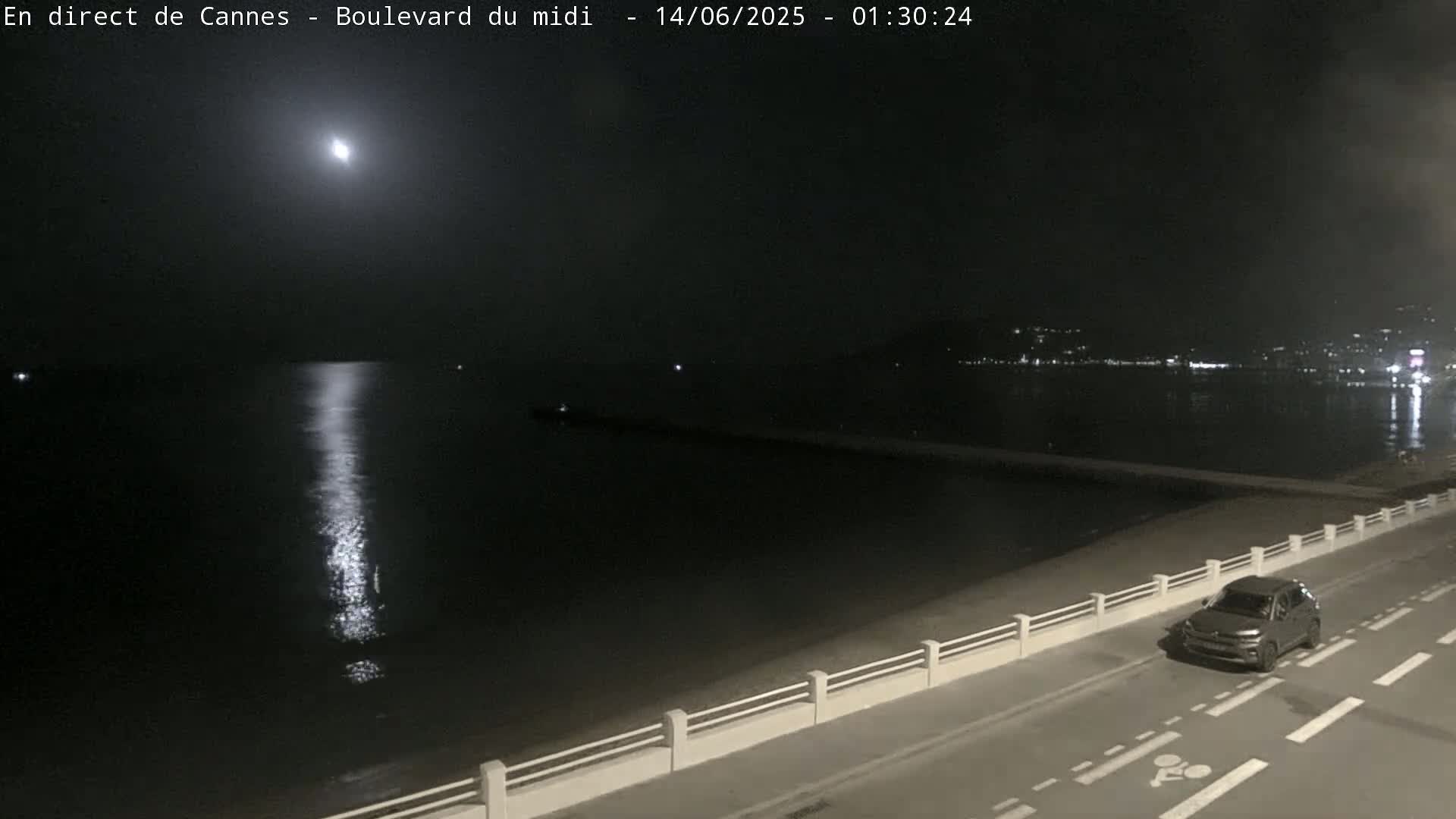 Cannes, Boulevard du Midi Louise Moreau Live Cam - Alpes Maritimes, Provence-Alpes-Côte d'Azur, France