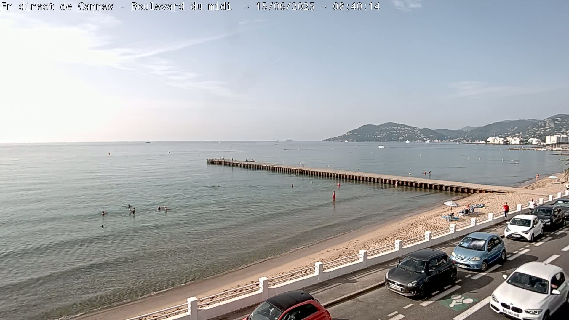Cannes, Boulevard du Midi Louise Moreau Live Cam - Alpes Maritimes, Provence-Alpes-Côte d'Azur, France
