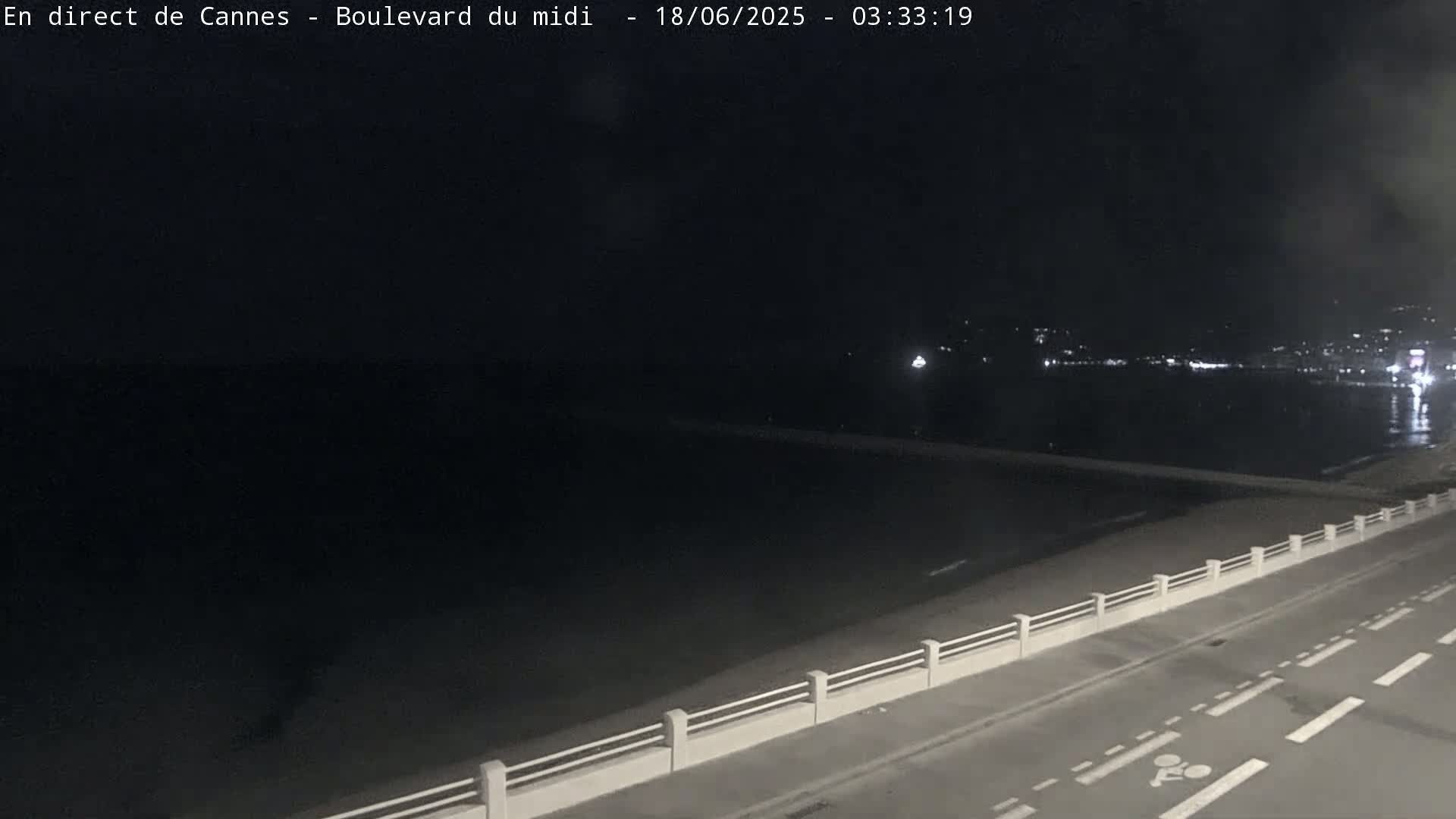 Cannes, Boulevard du Midi Louise Moreau Live Cam - Alpes Maritimes, Provence-Alpes-Côte d'Azur, France