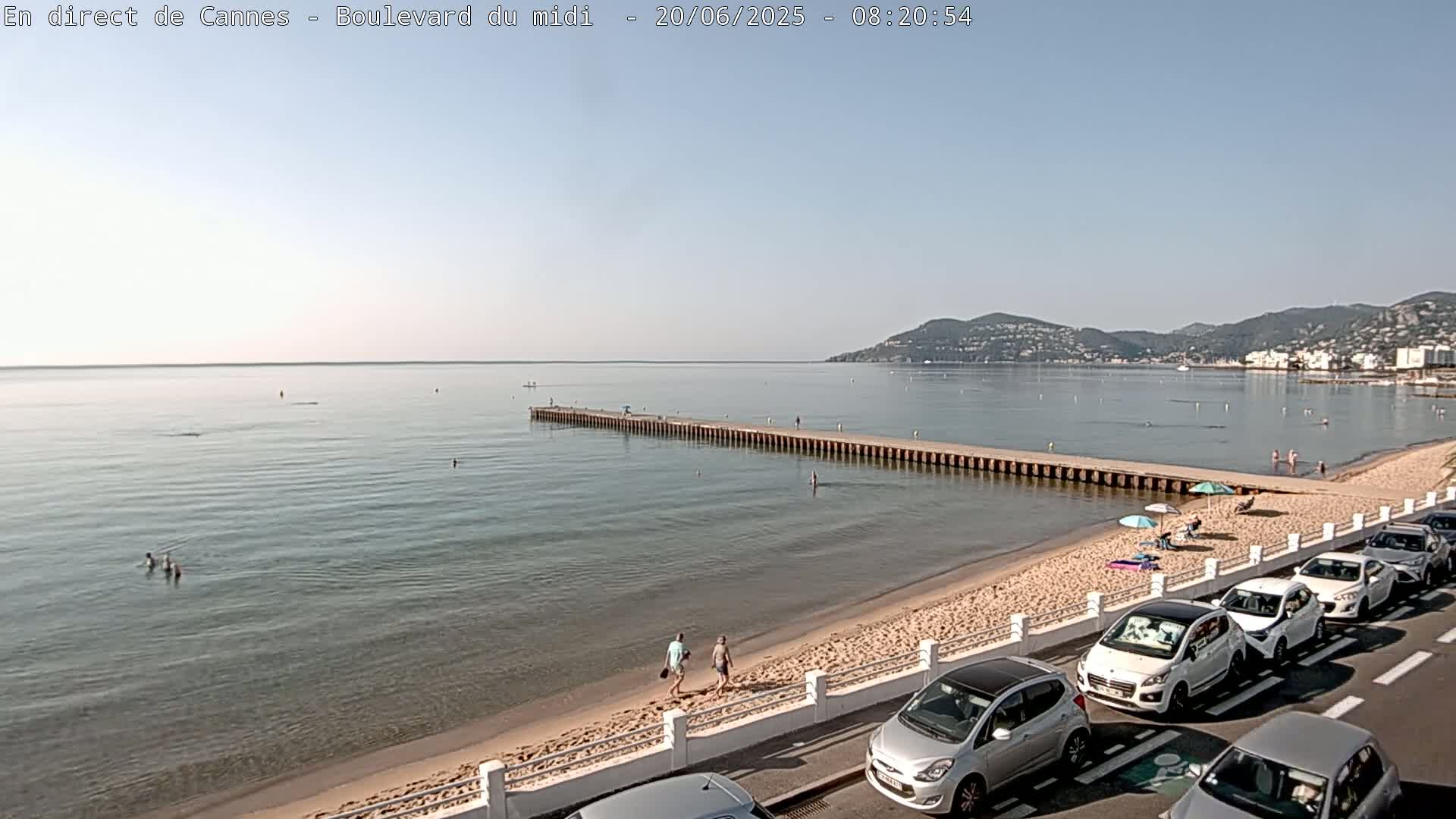 Cannes, Boulevard du Midi Louise Moreau Live Cam - Alpes Maritimes, Provence-Alpes-Côte d'Azur, France